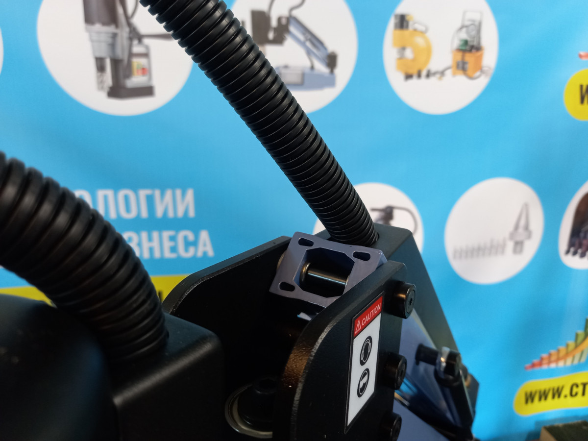 Электрический резьбонарезной манипулятор AirMax м3-м24 Электрический резьбонарезной манипулятор AirMax м3-м24